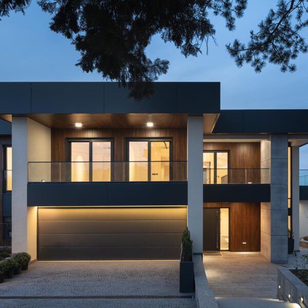 SK House